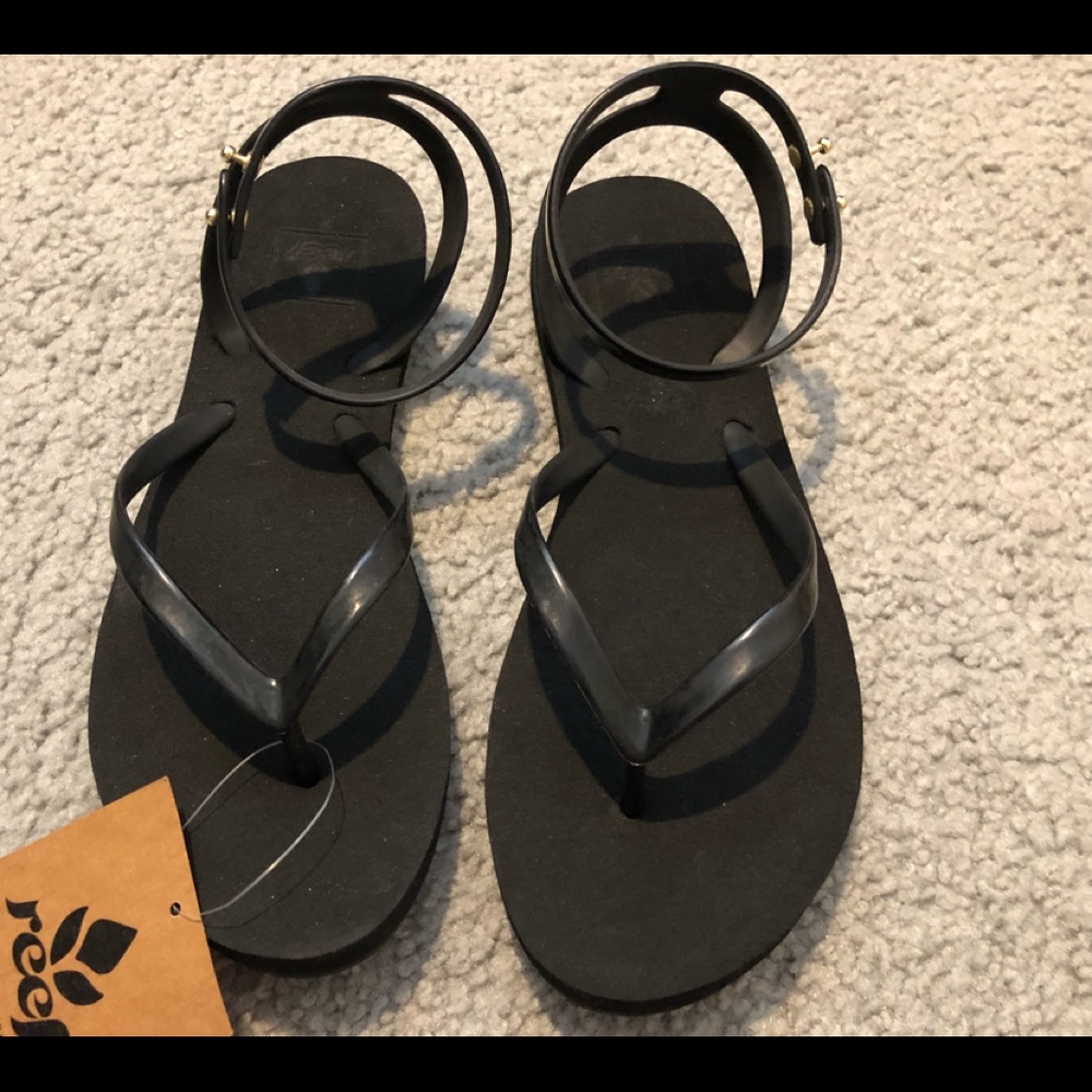 Brand new reef sandals